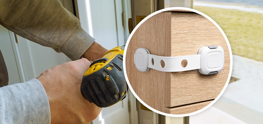 Childproof Sliding Door Locks in Ashland, CA